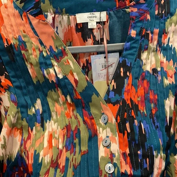 NWT Entro Floral abstract Ruffled Short Sleeve Blouse size small - Picture 3 of 6